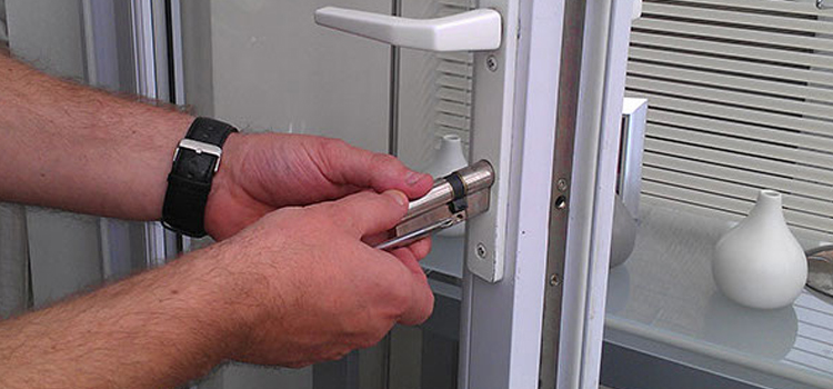 Commercial Door Lock Repair in Midway City